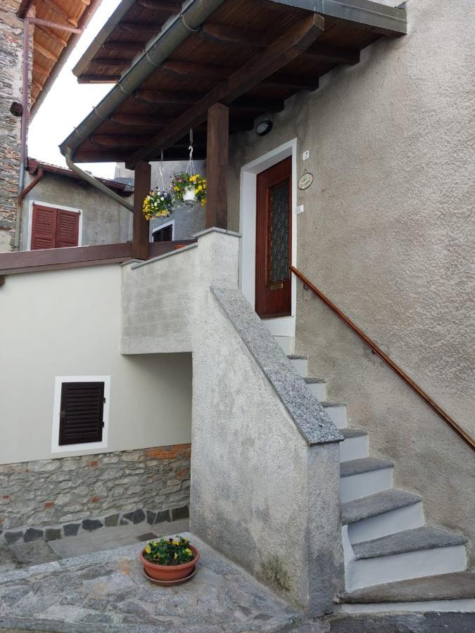 Casa Sassello - Appartamento Menta Dumenza Kültér fotó